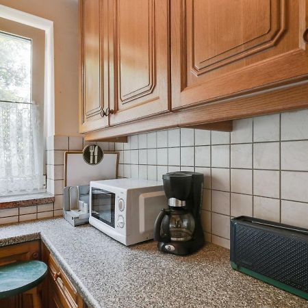 Lively Holiday Home In Wien With Private Garden Екстериор снимка