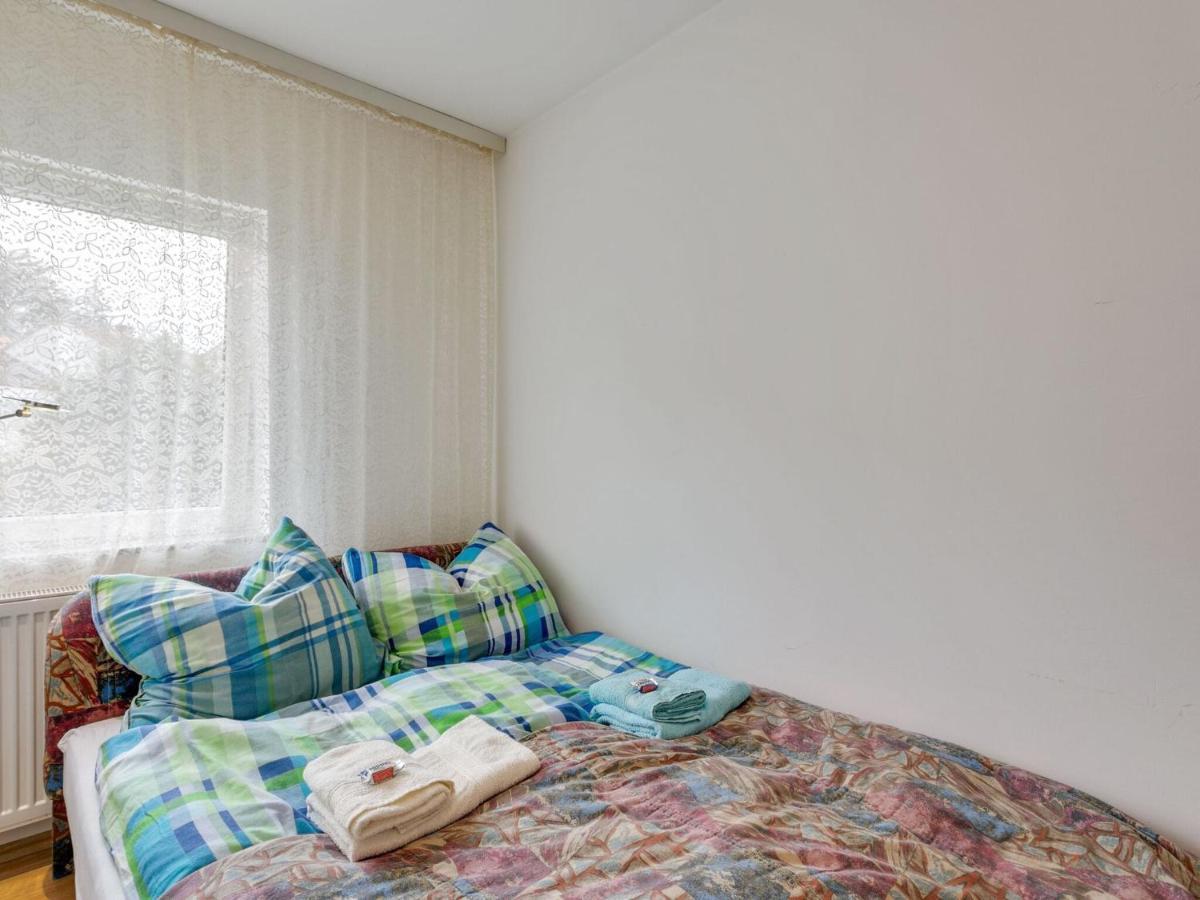 Lively Holiday Home In Wien With Private Garden Екстериор снимка